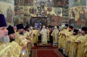 В день памяти митрополита Московского Киприана митрополит Крутицкий Ювеналий совершил Литургию в Патриаршем Успенском соборе