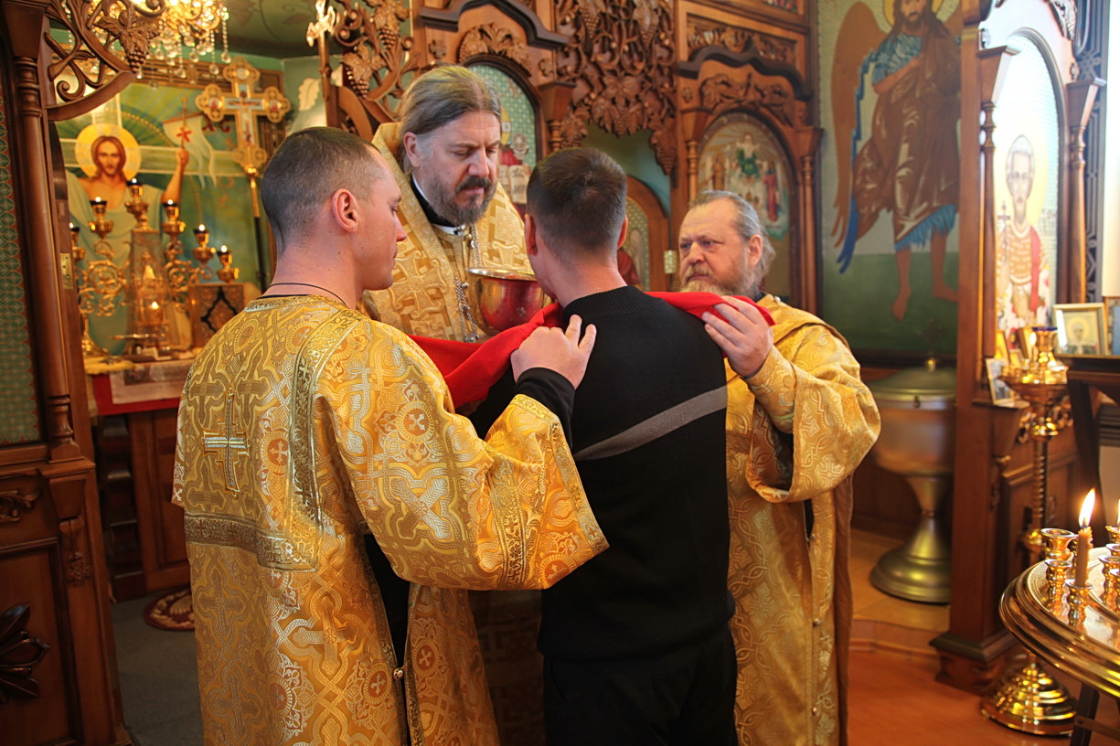 Епископ Находкинский и Преображенский Николай совершил Божественную литургию в ФКУ ИК-27.