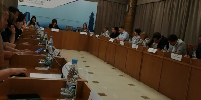 Представитель социального отдела Владивостокской епархии приняла участие в заседании межведомственной комиссии по оказанию помощи участникам СВО