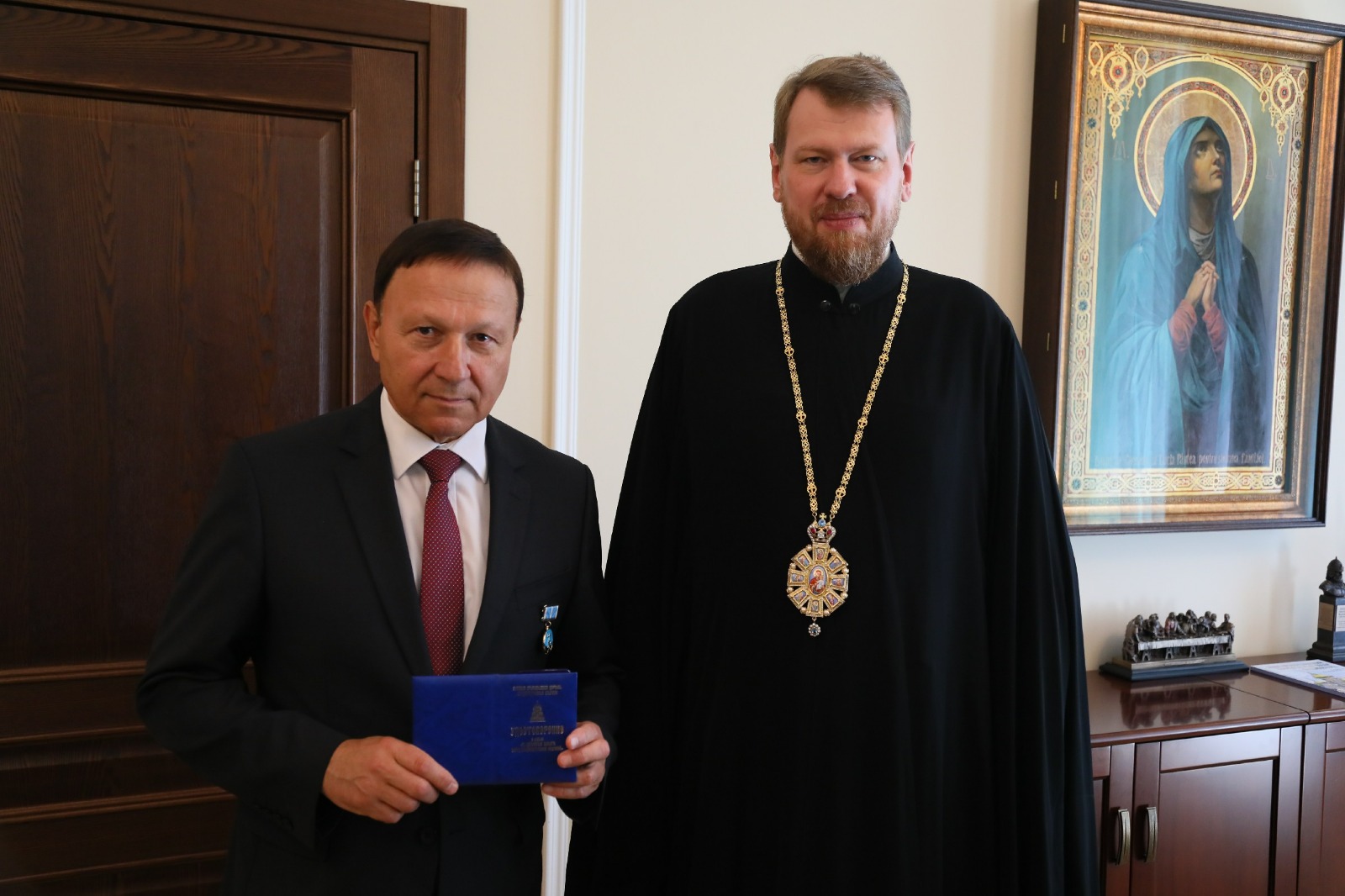 Сенатор Александр Ролик удостоен высшей епархиальной награды