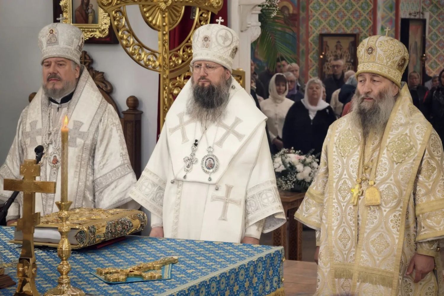 Торжественное богослужение в Казанском соборе Находки: глава митрополии возглавил праздничную Литургию